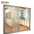 درب کشویی ورودی شیشه ای آلومینیومی سکوریت شده تجاری اندازه سفارشی درب های کشویی آلومینیومی درب های مشبک کشویی